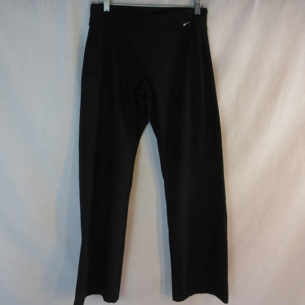 Nike Joggers Black Wide Leg Super Stretch Yoga Pants Dri Fit Comfy Size S Short